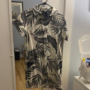 Tahari Black and Cream Tropical Print Shirt Dress